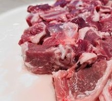 Stewed Lamb in Iron Pot