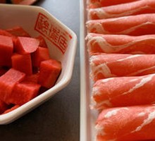 Hand-rolled Lamb Rolls