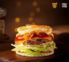 No-Bread Egg Soul Beef Burger