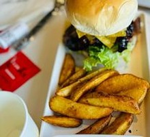 Tianfu Roasted Pork Shank Burger