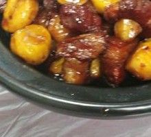 Braised Pork with Chestnuts