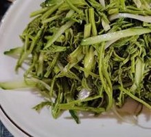 Mixed Wild Greens Salad