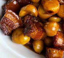 Braised Pork with Chestnuts