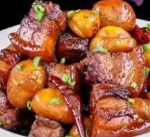 Braised Pork with Chestnuts