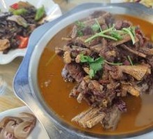 Special Donkey Rib Pot