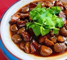 Braised Pork with Chestnuts