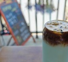 Pure Swan Blue Mountain Latte