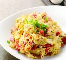 Stir-Fried Eggs with Chopped Chili