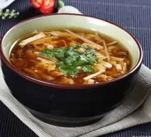 Sour and Spicy Soup