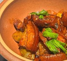 Xinyang Stewed Pork in Pot