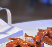 Premier Crispy Glass Pigeon