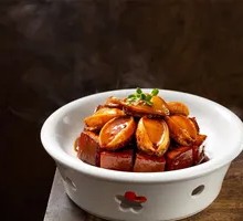 Abalone and Matsutake with Braised Pork