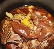Braised Pork Shank in Iron Pot