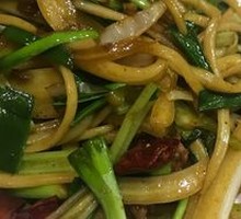 Stir-Fried Noodles