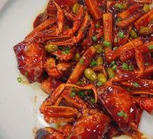 Stir-fried Rice Noodles with Oil-Seasoned Crab