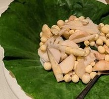 Stir-fried Lotus Pond Four Freshness