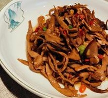 Hunan smoked pork with bamboo shoots