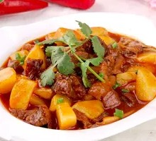 Beef Stewed with Potatoes