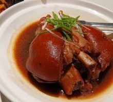 Special Sauce-Braised Pork Elbow