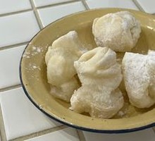 White Sugar Cake with Jade Essence