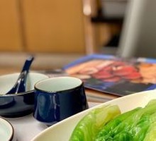 Steamed Bok Choy in White Sauce