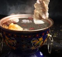 Low Deuterium Spring Water Hot Pot