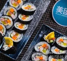 Sesame Seed and Seaweed Roll