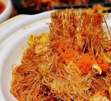 Signature Seafood Sauce Noodle Pot