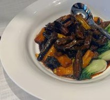 Wang's Ancient Method Braised Sea Cucumber