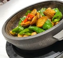 Spicy Snail and Chili Braised Abalone