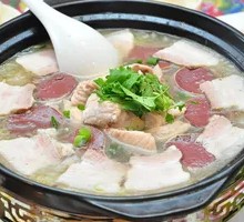 Northeastern Pig-Killing Dish