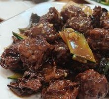 Crispy Fried Tofu Balls in Brown Sauce