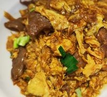 Sour Stir-Fried Egg with Wood Ear Mushrooms