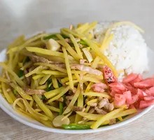 Potato Shredded Pork Rice Bowl