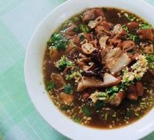 Braised Pork and Steamed Bun