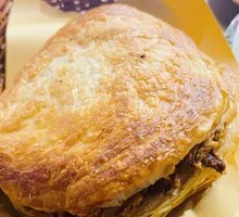 Tongguan Meat Sandwich