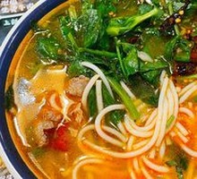 Signature Steamed Beef Rice Noodles