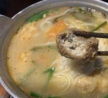 Spicy Pepper Pork Noodles