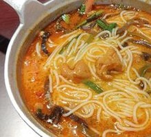 Spicy Pepper Pork Intestine Rice Noodles