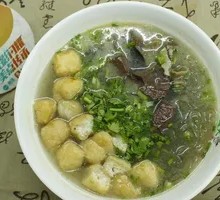 Duck Blood and Vermicelli Soup