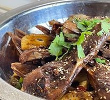 Spicy Duck Head Hot Pot