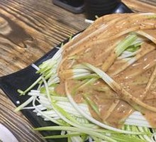 Tossed Loofah Noodles