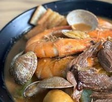 Seafood Shrimp Satay Noodles