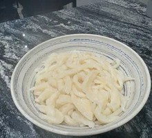 Braised Noodles with Fish