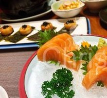 Salmon Sashimi