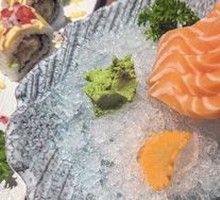 Salmon Sashimi