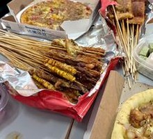 Classic Okonomiyaki-style Seafood & Meat Pizza