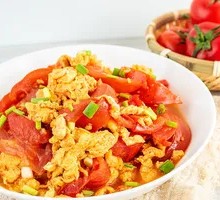 Scrambled Eggs with Tomatoes