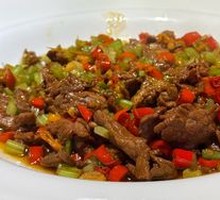 Stir-Fried Beef with Yellow Onion