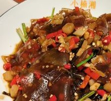 Sour Cabbage with Rice Noodles